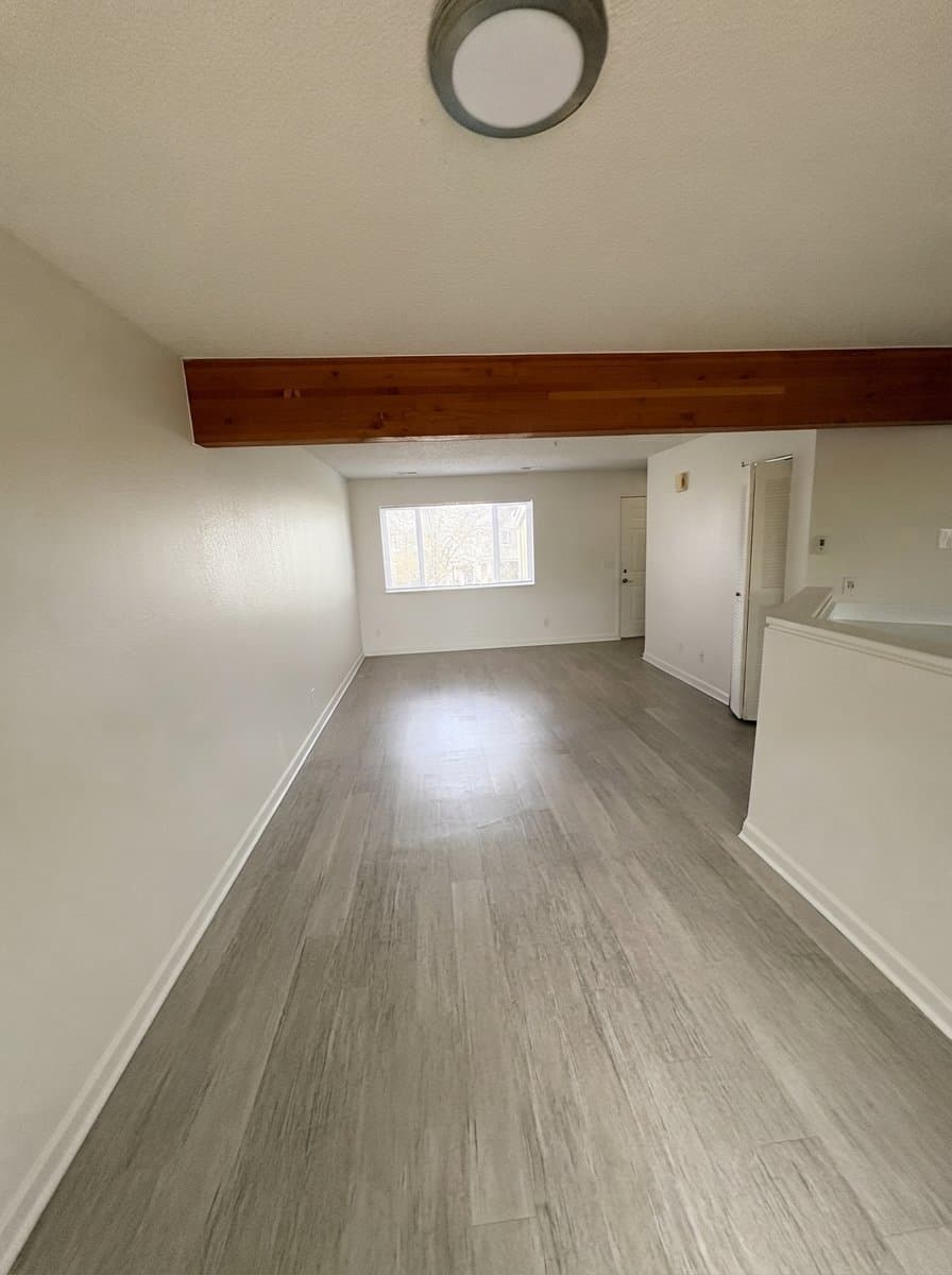 Boulder Condo: 670 Walden Circle