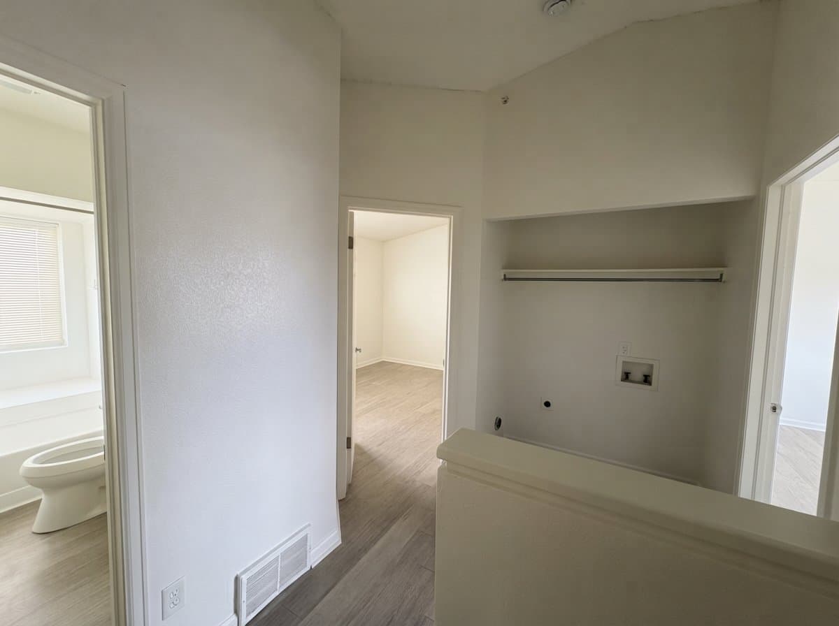 Boulder Condo: 670 Walden Circle