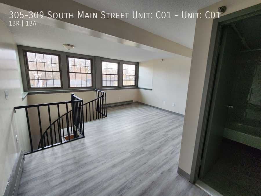 Middletown Apartment: 305-309 South Main Street