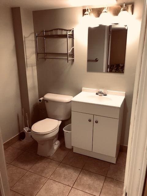 Southfield Condo: 21815 Hidden Rivers dr. North