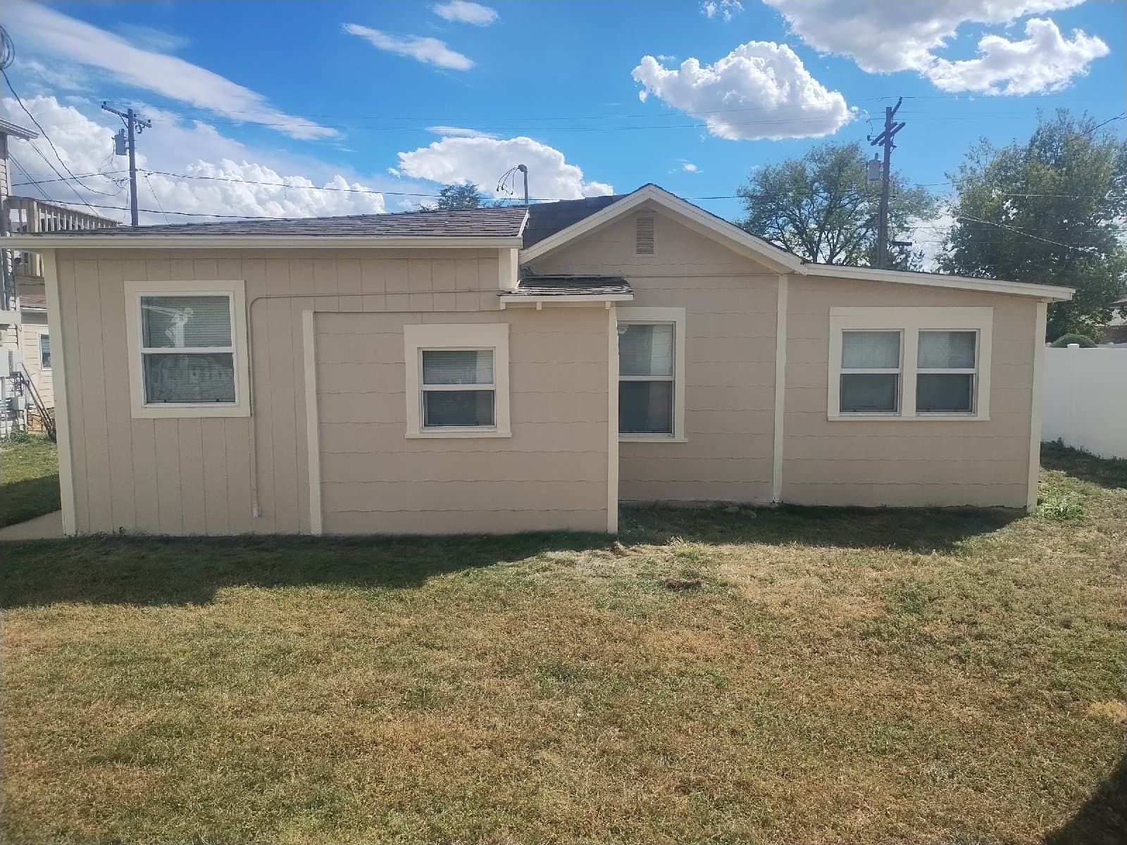 Ft Lupton House: 109 Elbow Ct