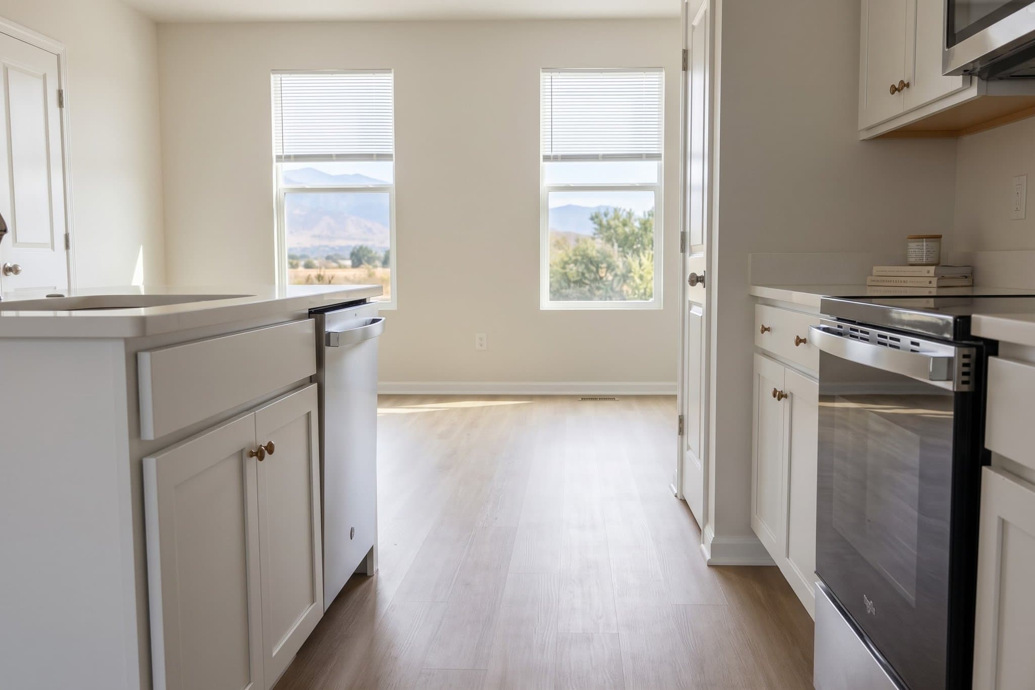 Ranson Townhome: 31 Democracy Mews