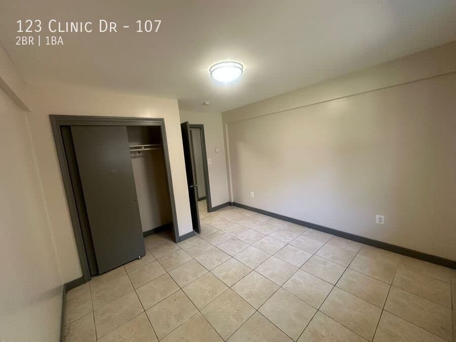 New Britain Apartment: 123 Clinic Dr