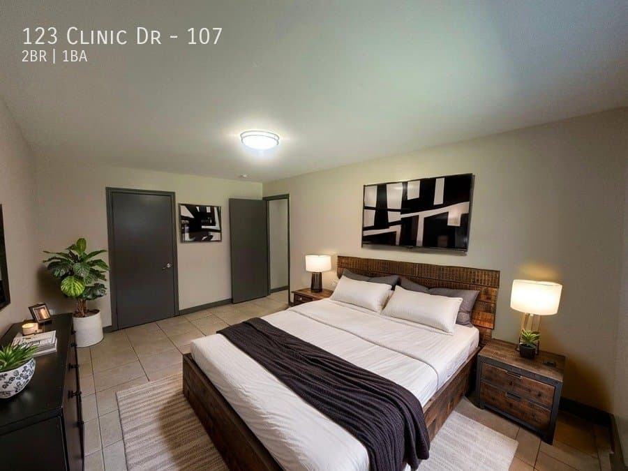 New Britain Apartment: 123 Clinic Dr