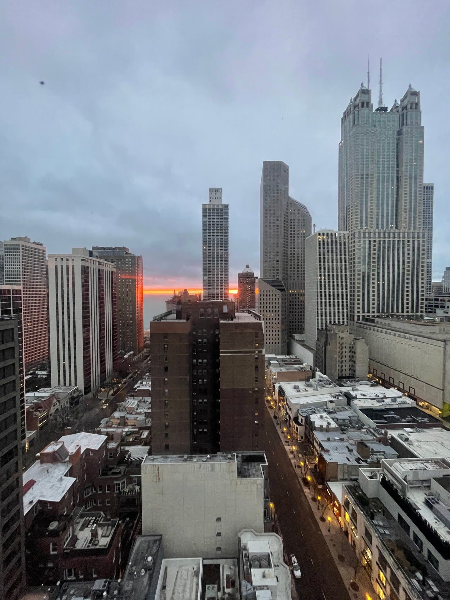 Chicago Condo: 1 East Delaware