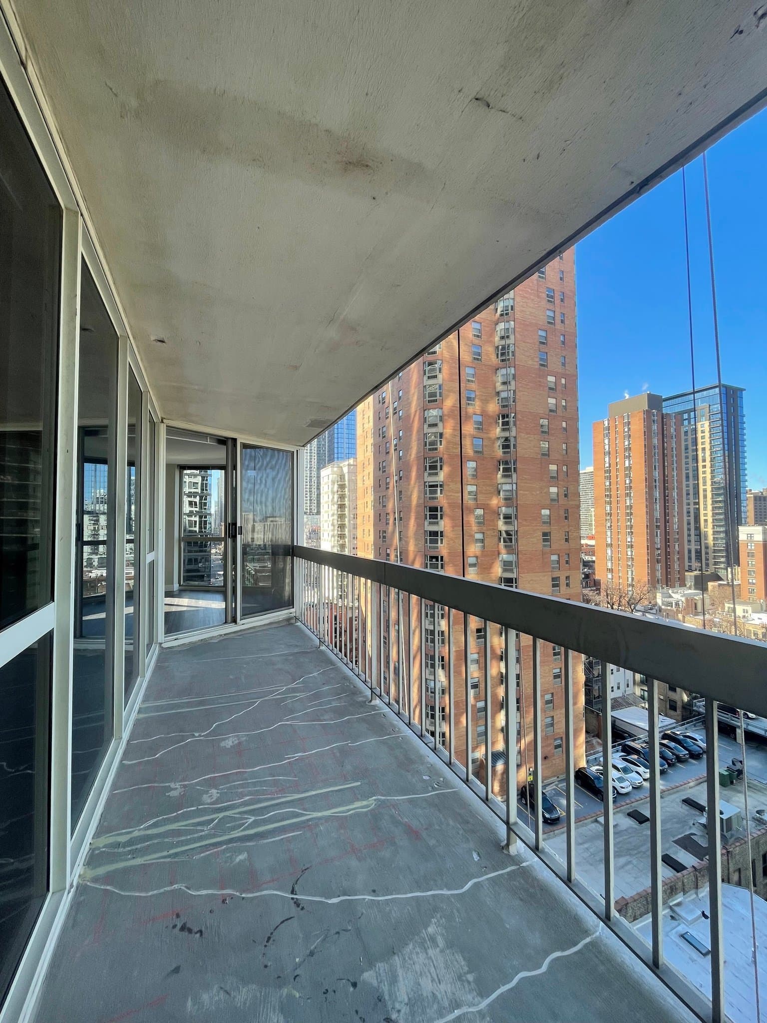 Chicago Condo: 1 East Delaware