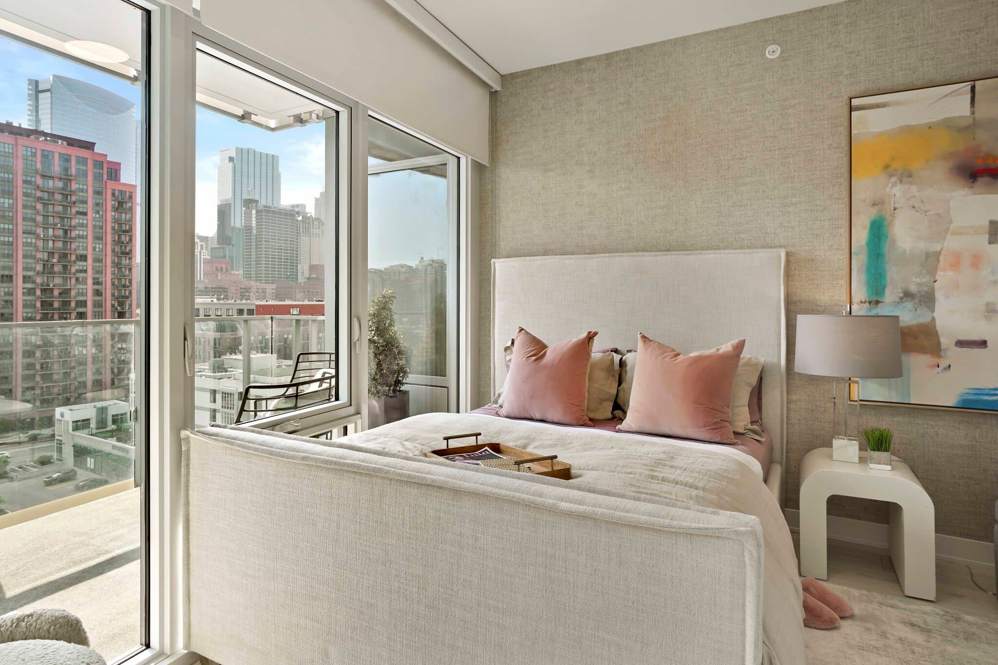 Chicago House: 654 W Fulton Market