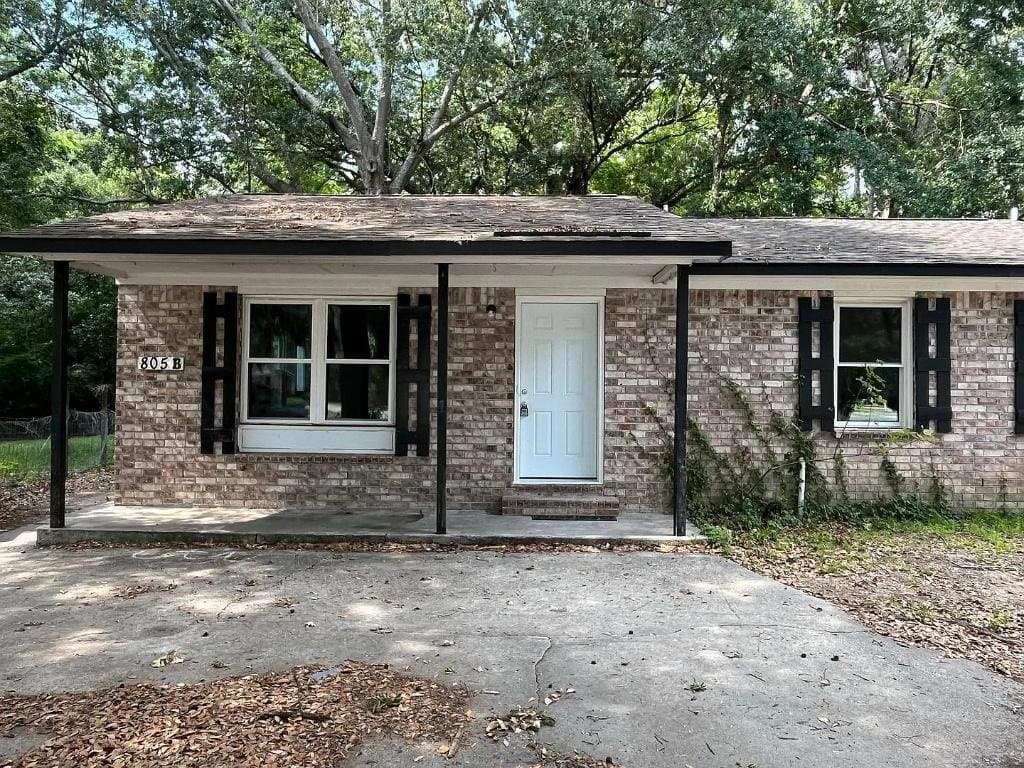 Ladson Multiplex: 805 Sandpiper Drive
