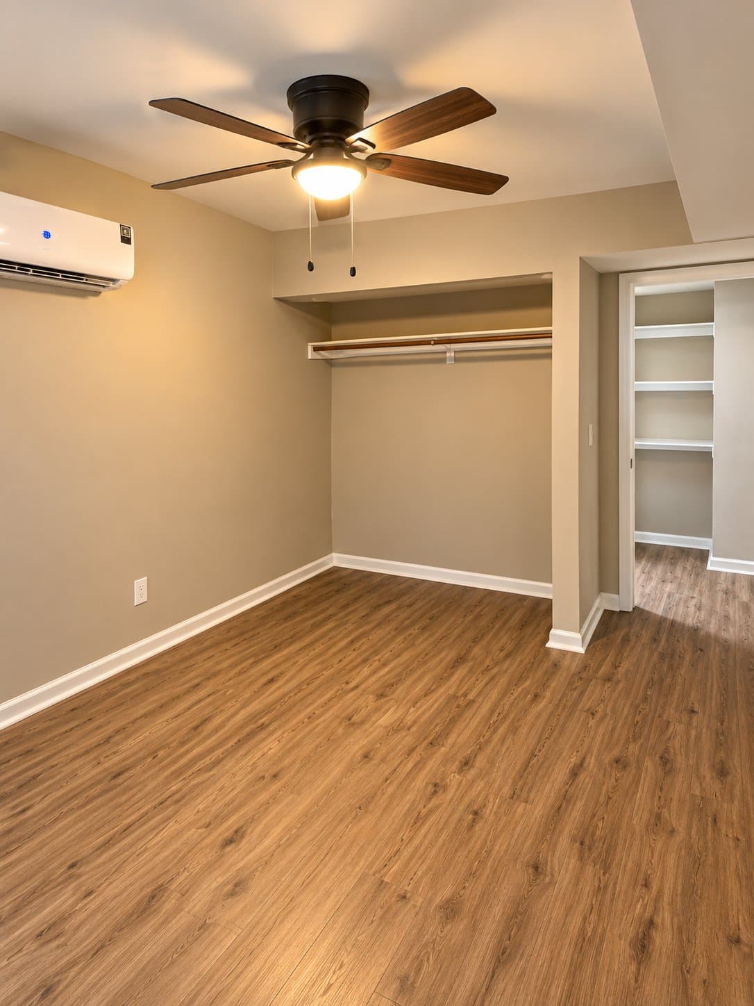 Marion Apartment: 324 Block ST