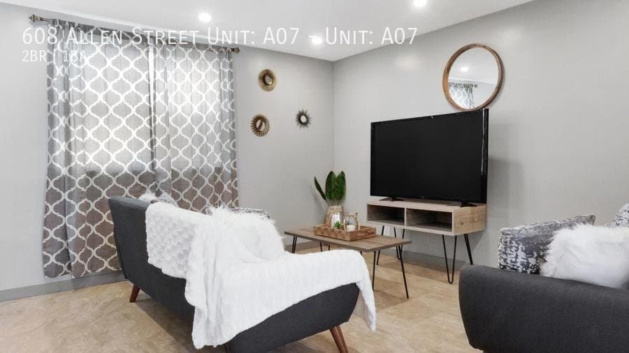 New Britain Apartment: 608 Allen Street