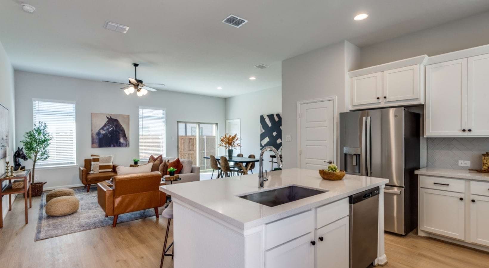 Fort Worth House: 10449 Orchard Way