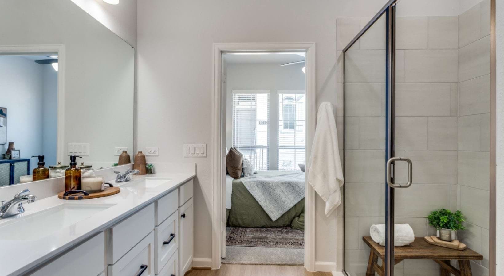 Fort Worth House: 10449 Orchard Way