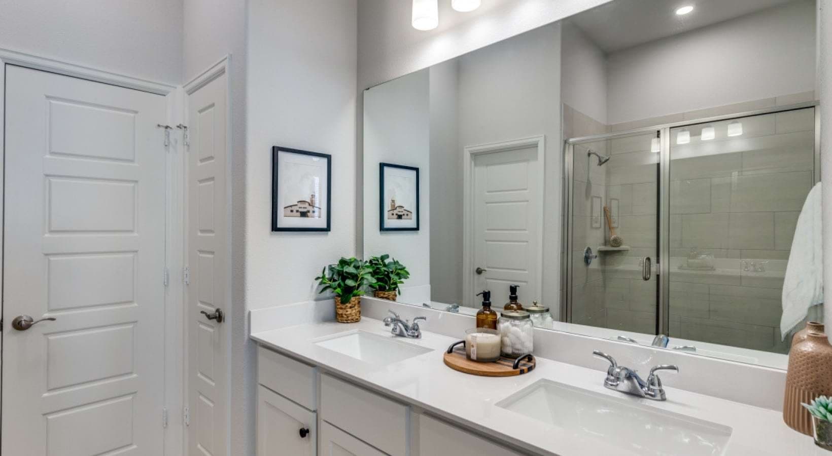 Fort Worth House: 10449 Orchard Way