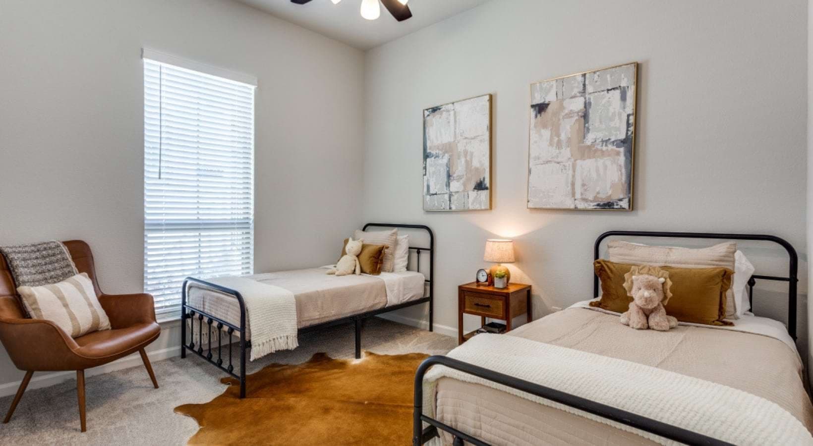 Fort Worth House: 10449 Orchard Way