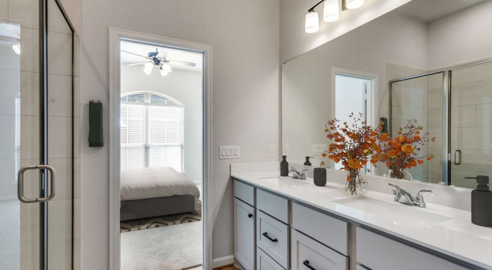 Fort Worth House: 10449 Orchard Way
