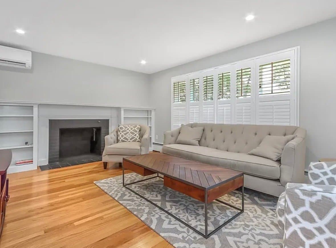 Westwood House: 86 Croft Regis rd