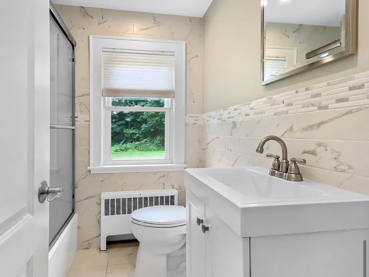 Westwood House: 86 Croft Regis rd