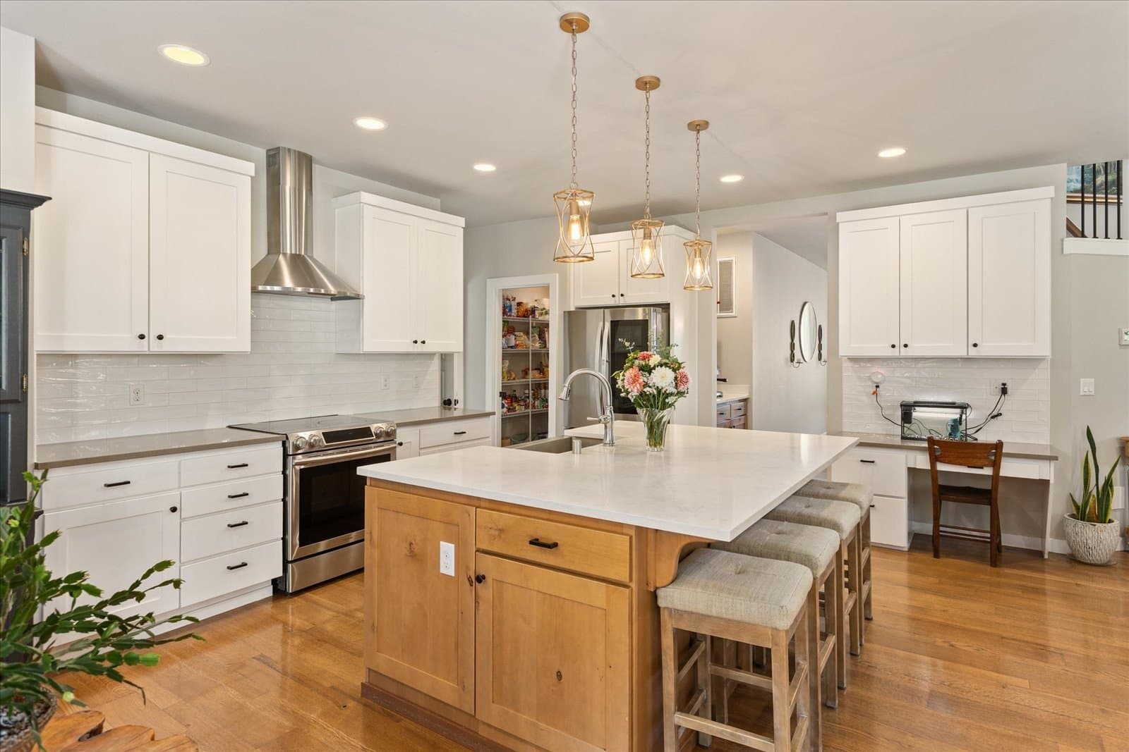 Monroe House: 28830 126th St SE