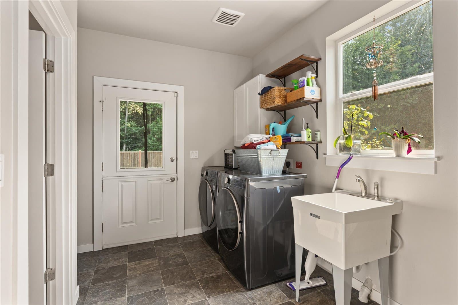 Monroe House: 28830 126th St SE