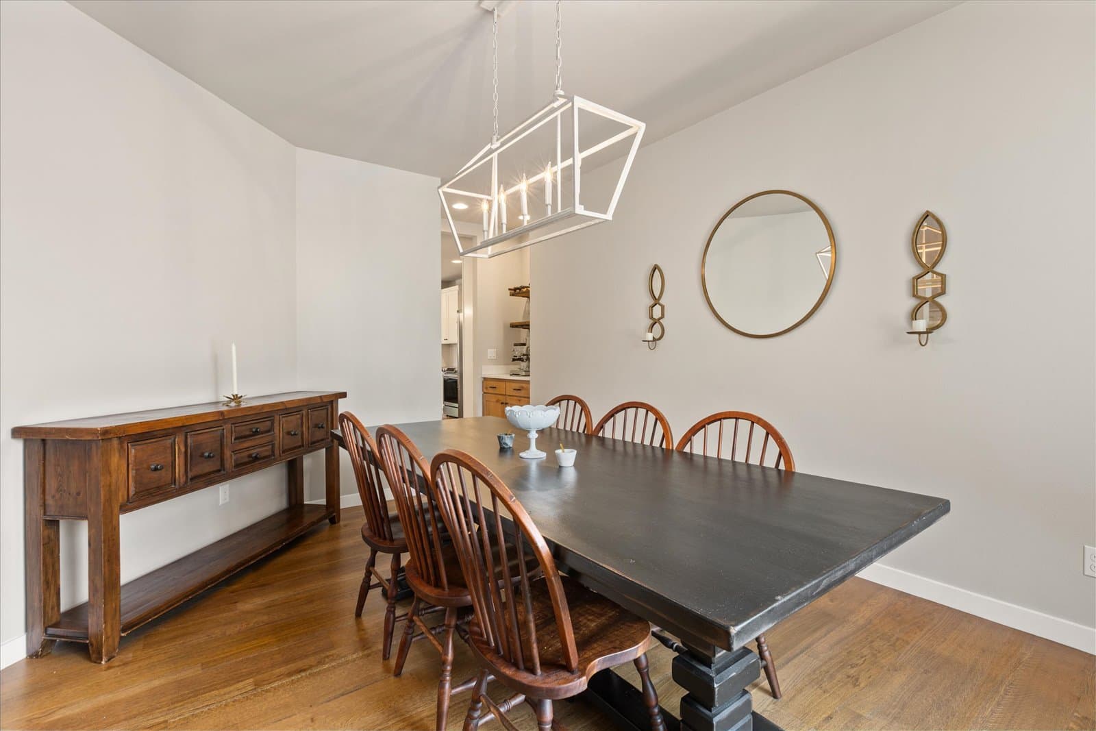 Monroe House: 28830 126th St SE