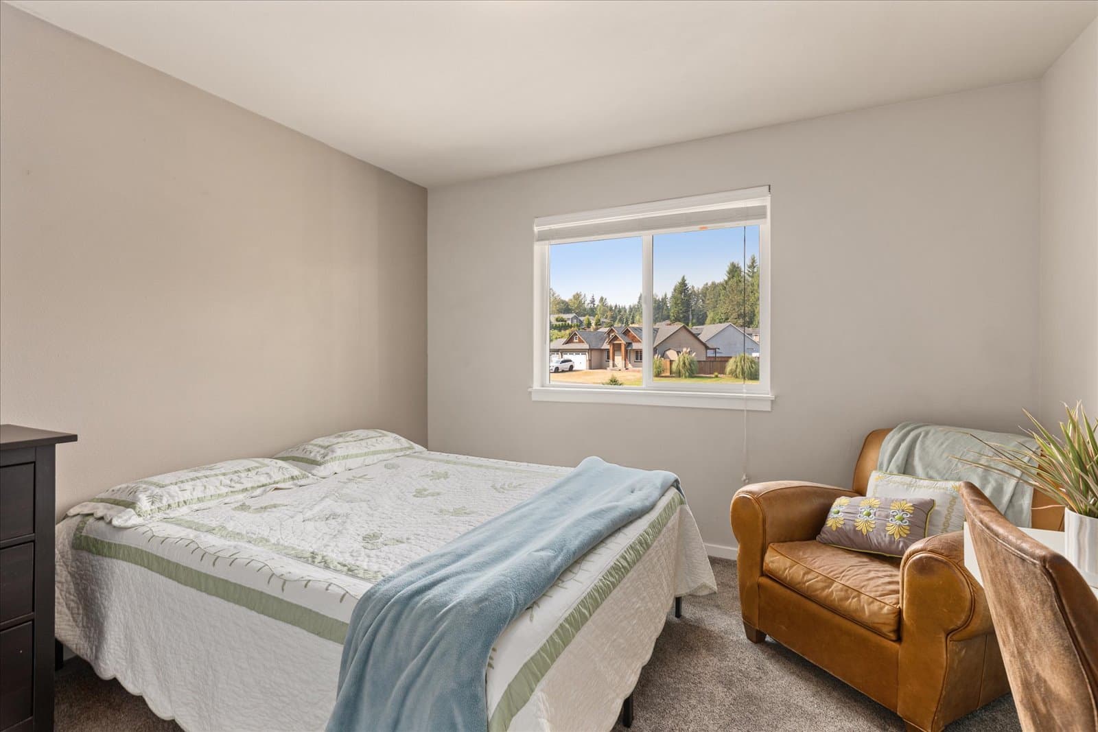 Monroe House: 28830 126th St SE