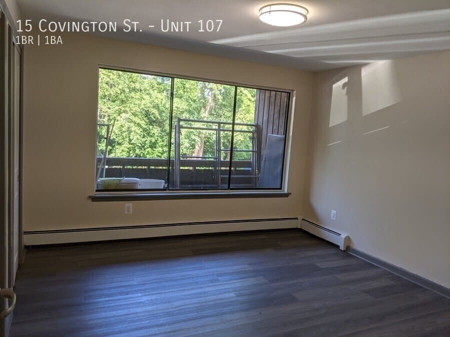New Britain Apartment: 15 Covington St.