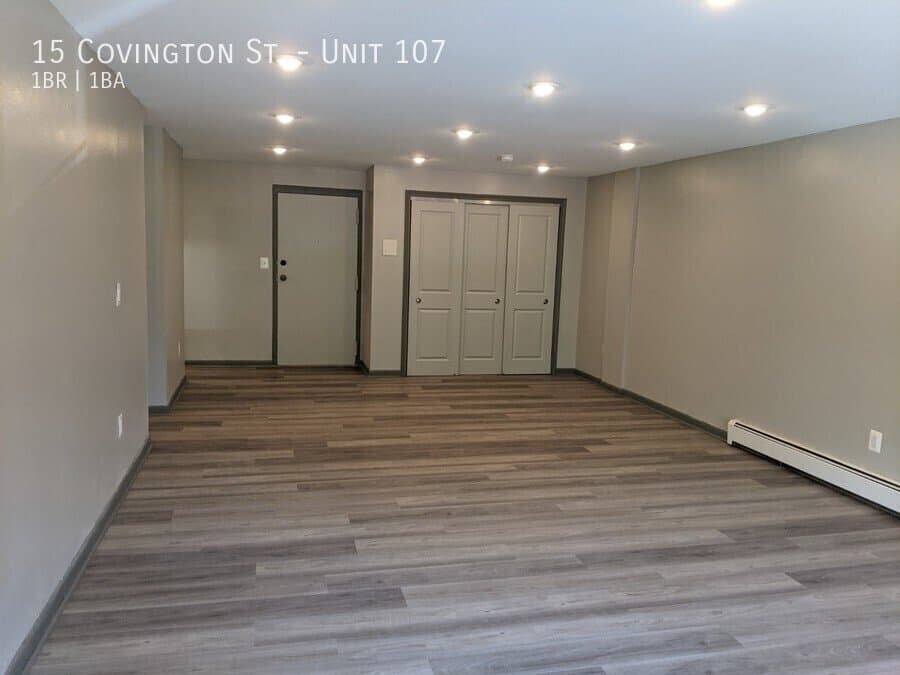 New Britain Apartment: 15 Covington St.