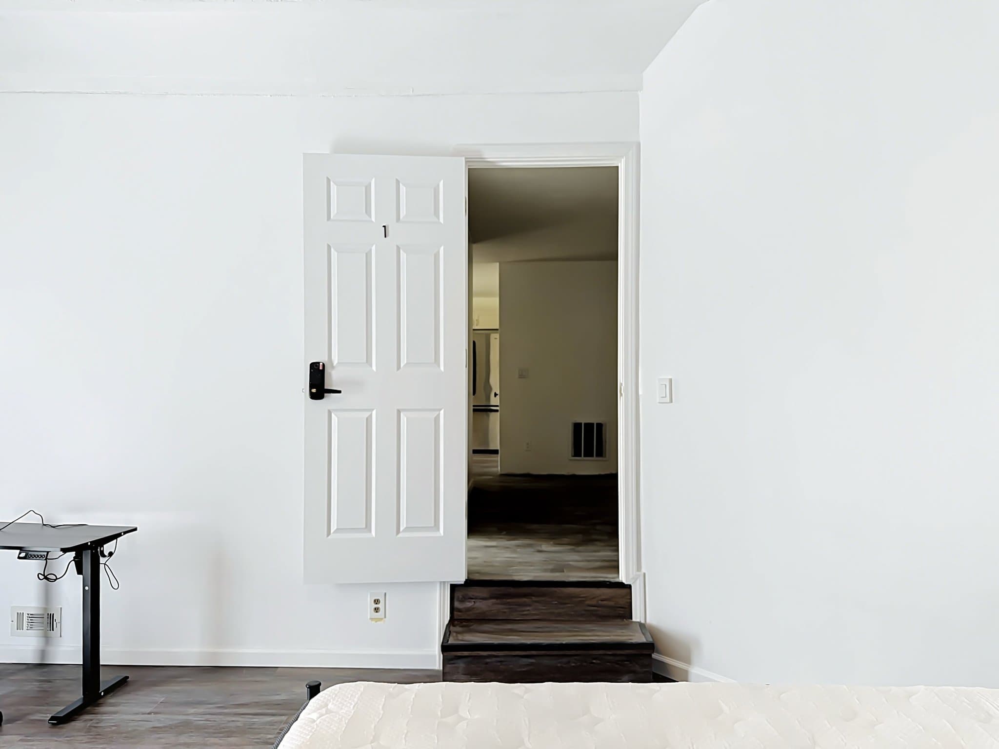 palmetto Single Room: 1605 10th avenue west