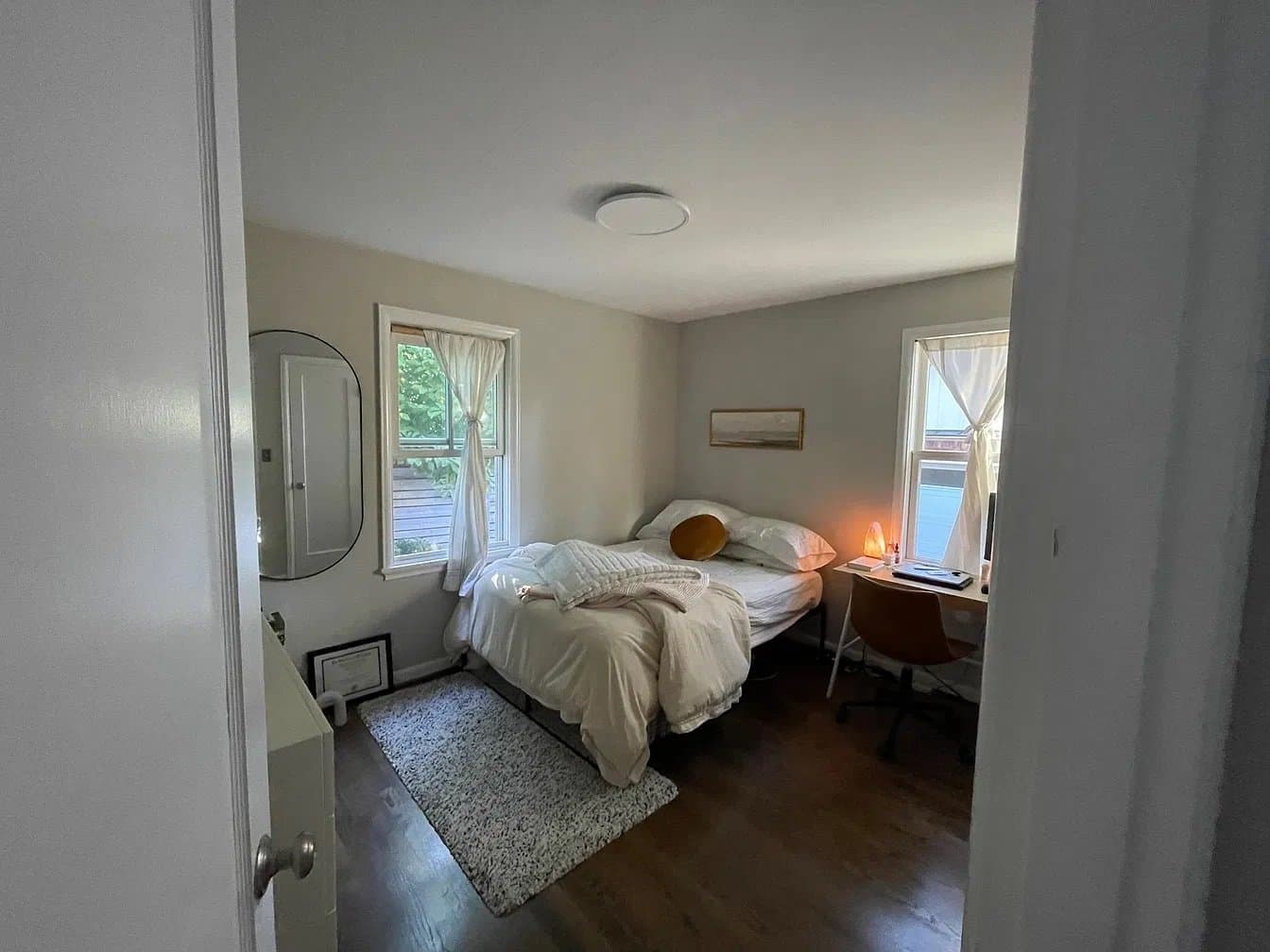 Seattle House: 5316 NE 74th St