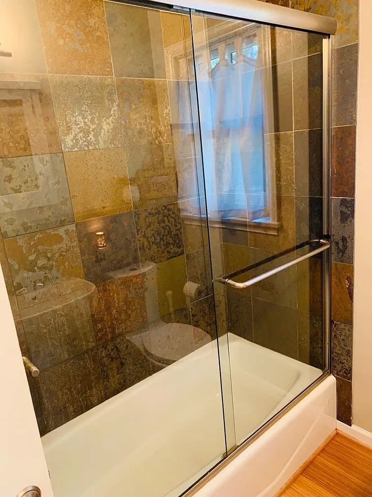 Seattle House: 5316 NE 74th St