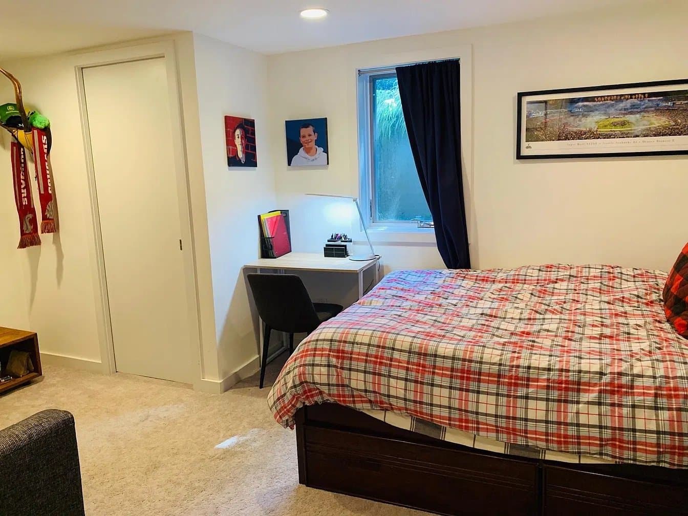 Seattle House: 5316 NE 74th St
