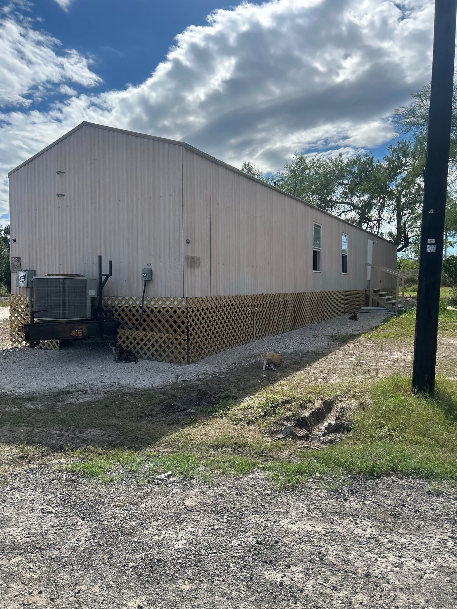 Beeville Single Room: 806 S Tyler St