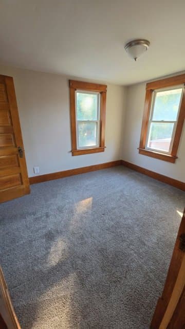 Cuyahoga Falls House: 2187 Stone St