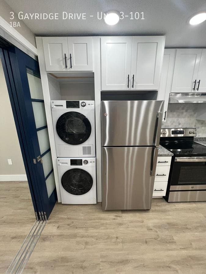 Waterbury Apartment: 3 Gayridge Drive