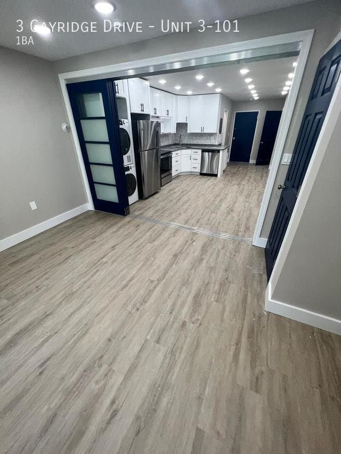 Waterbury Apartment: 3 Gayridge Drive