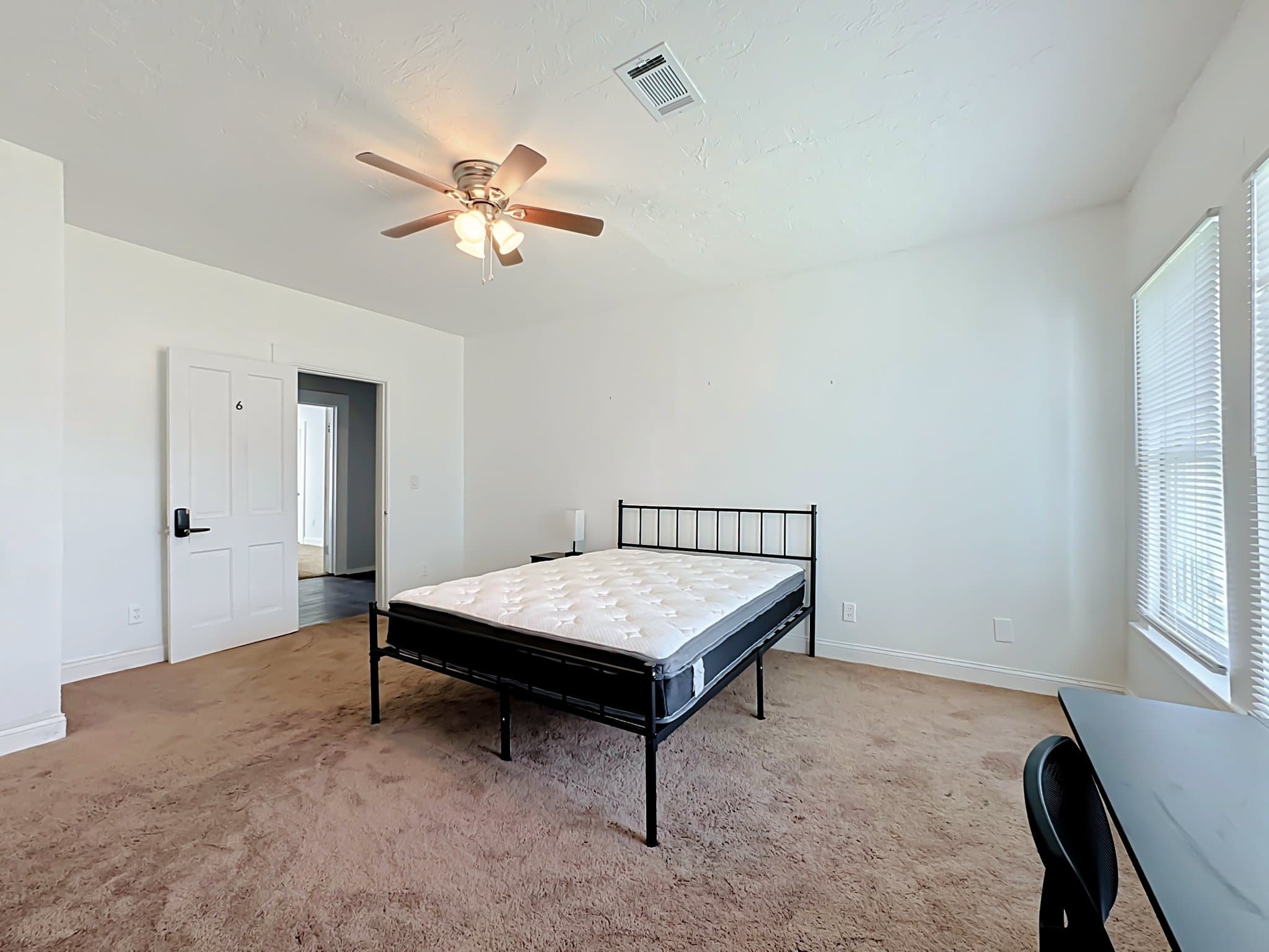 palmetto Single Room: 1605 10th avenue west