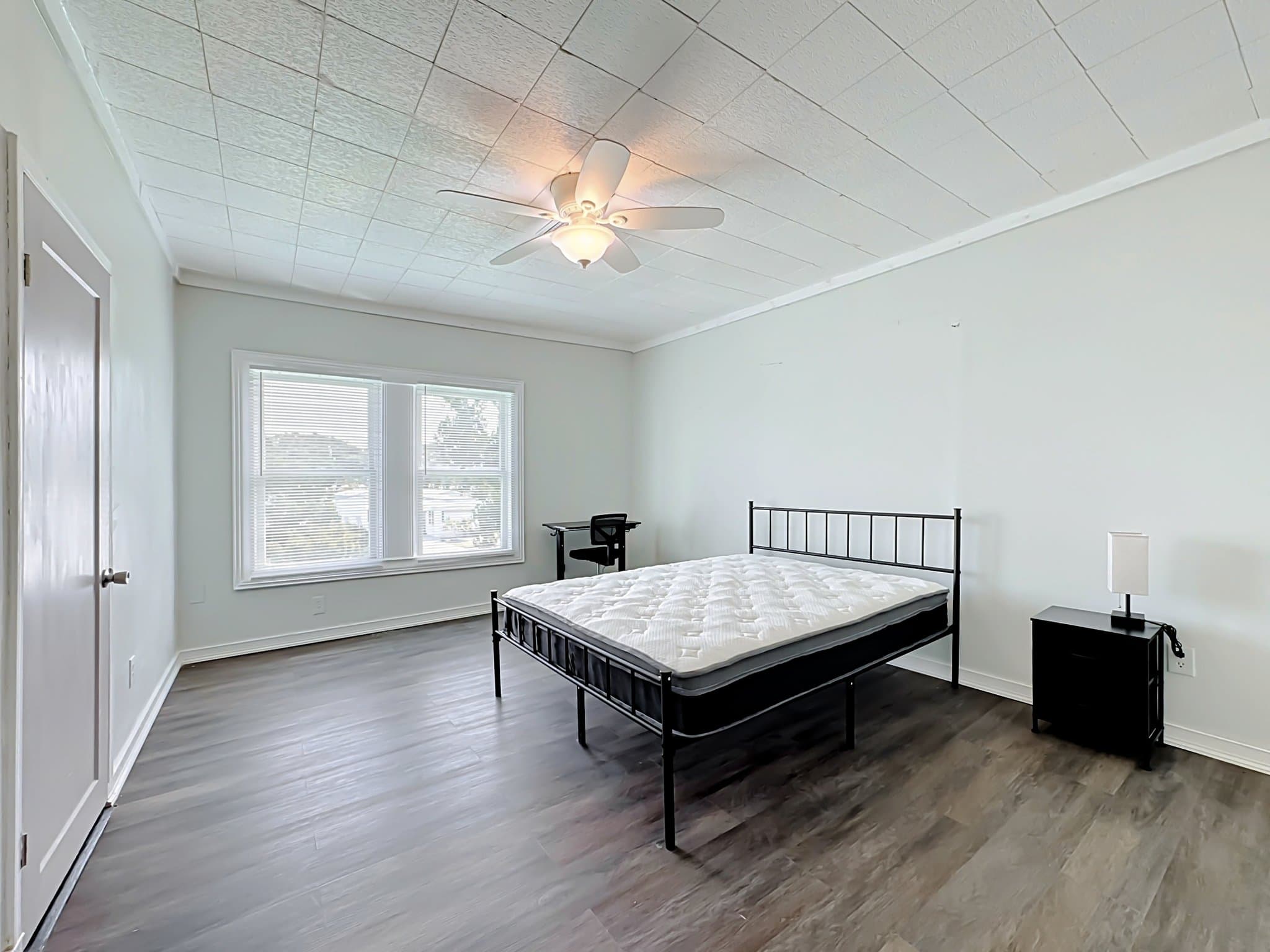 palmetto Single Room: 1605 10th avenue west