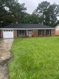 Savannah Other: 207 Holiday Cir