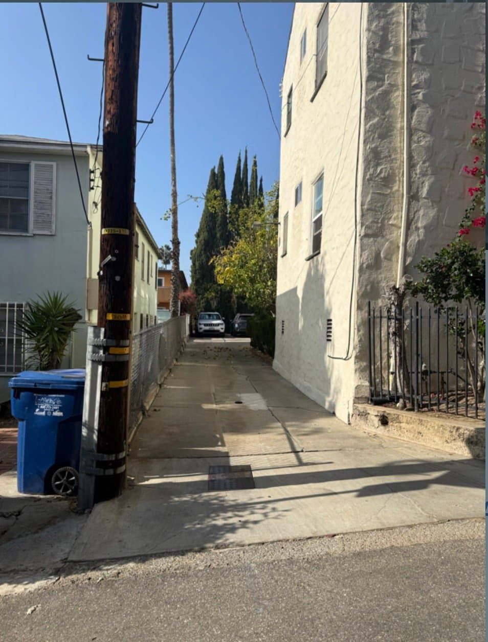 Hollywood Apartment: 2025 cheramoya