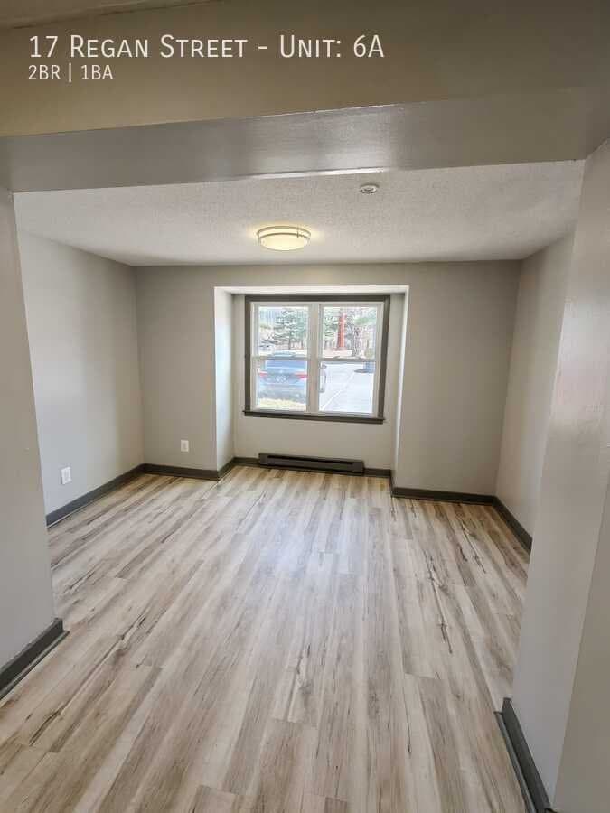 Vernon Apartment: 17 Regan Street