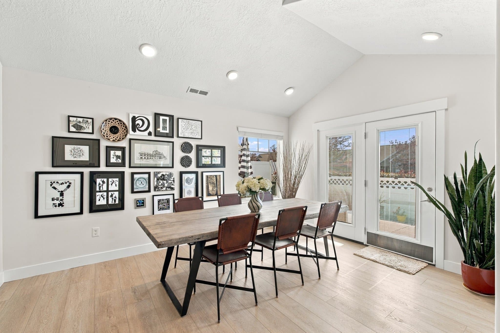 Pleasant Grove House: 793 W 130 S