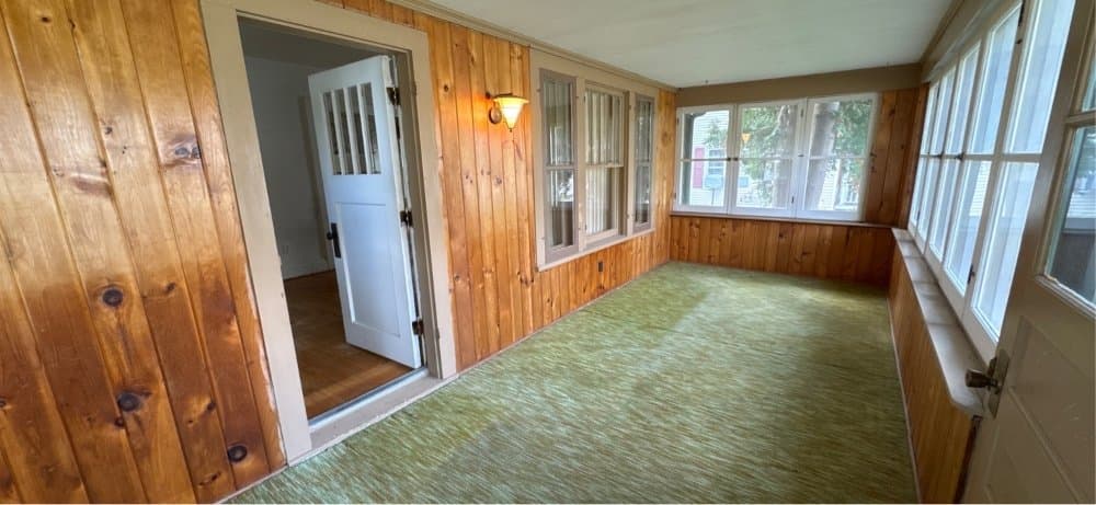 Dassel House: 340 Parker Ave E