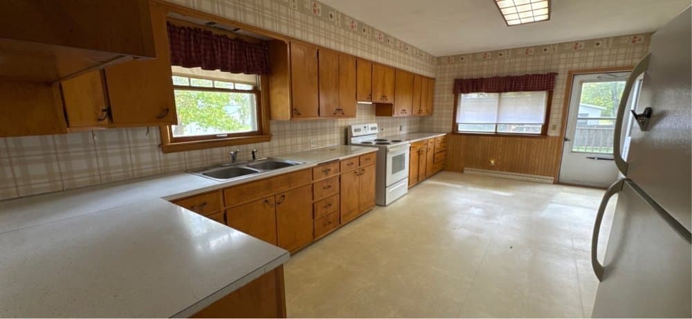Dassel House: 340 Parker Ave E