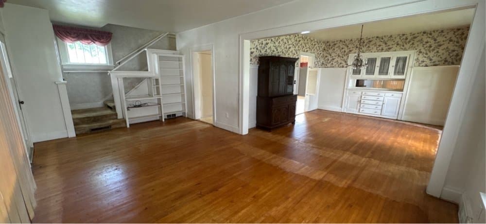 Dassel House: 340 Parker Ave E