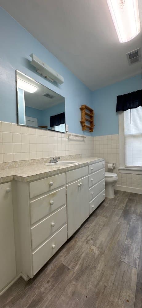 Dassel House: 340 Parker Ave E
