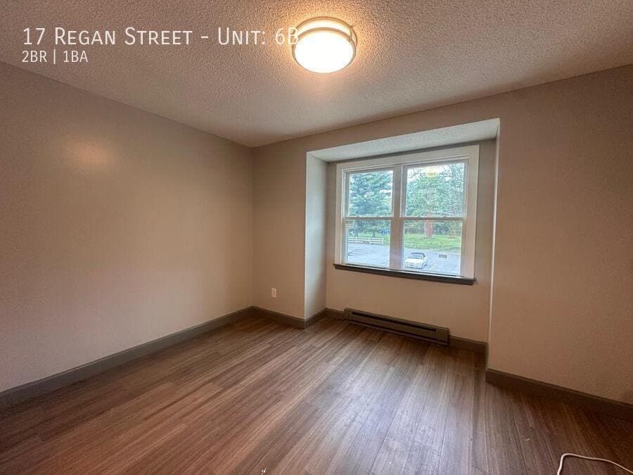 Vernon Apartment: 17 Regan Street