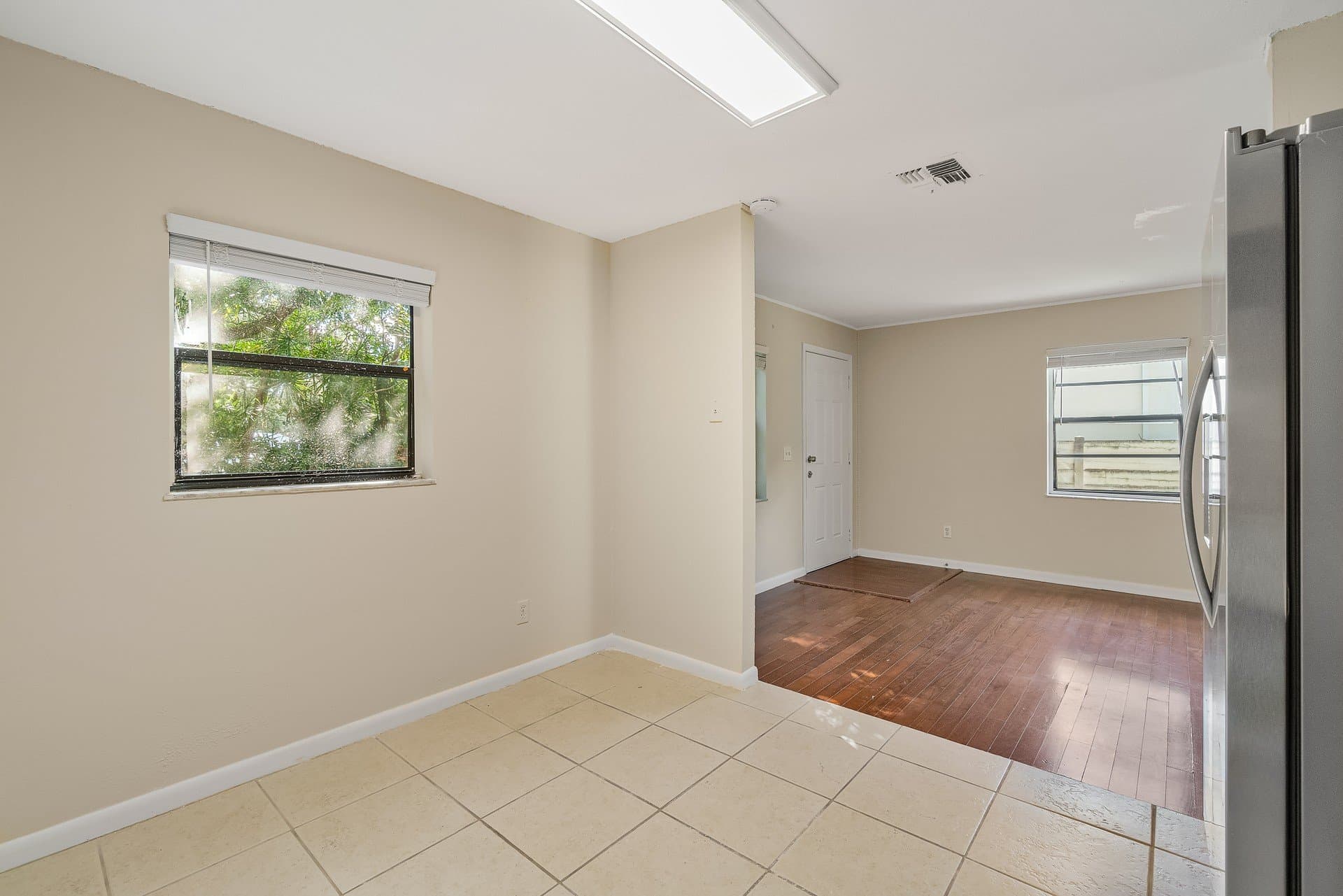 Vero Beach Multiplex: 855 16th Pl