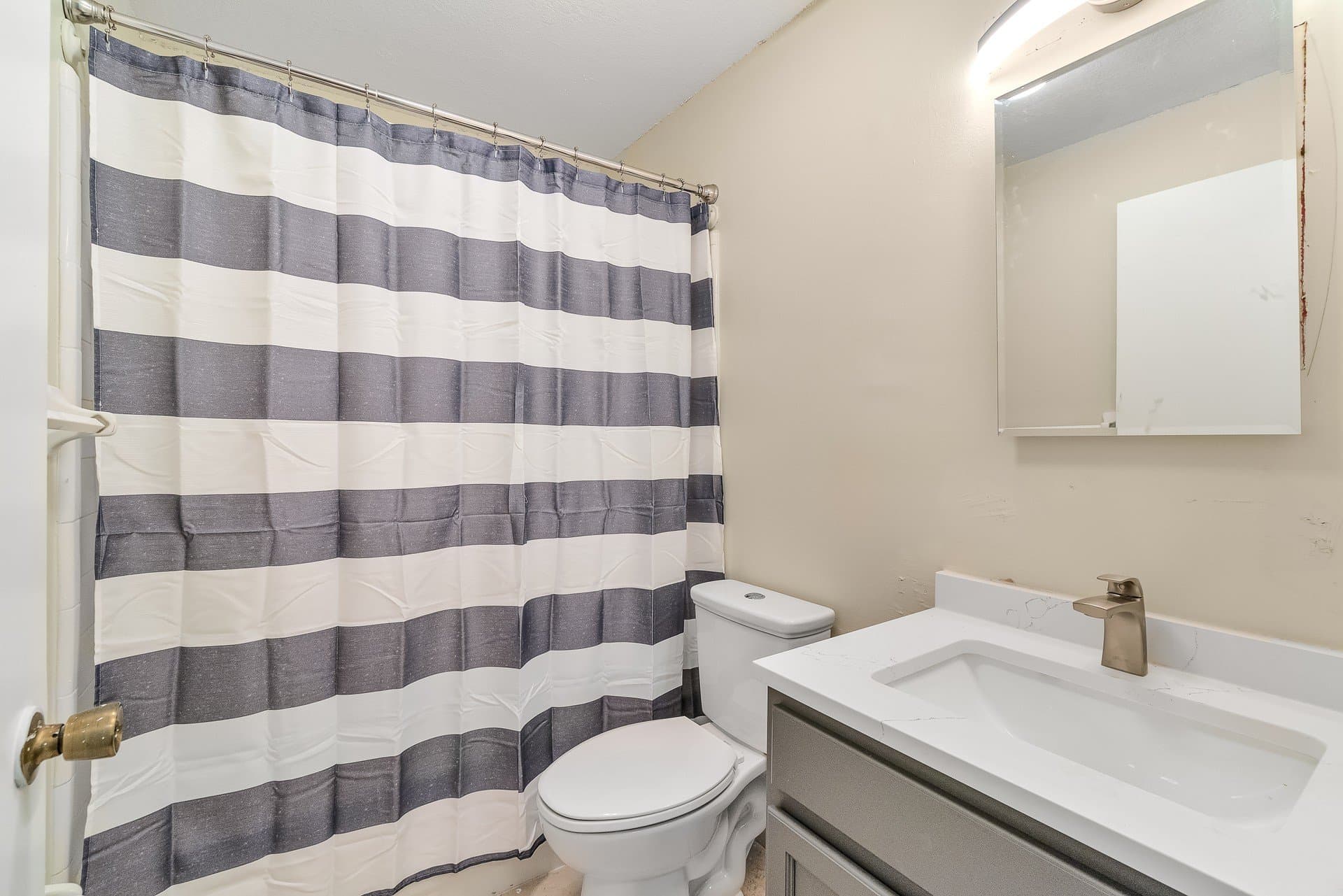 Vero Beach Multiplex: 855 16th Pl