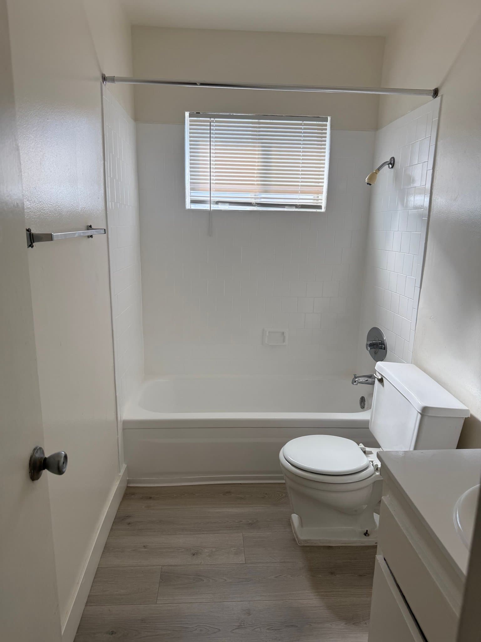 Norwalk Apartment: 15531 Belshire Ave