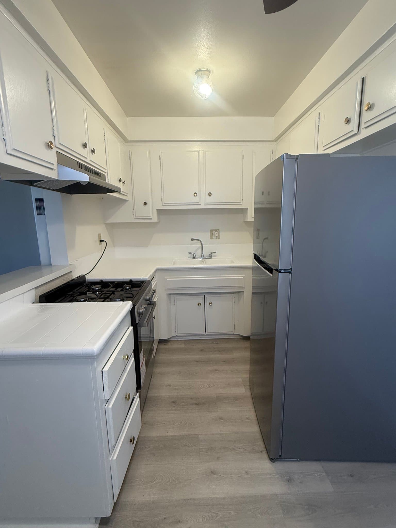 Norwalk Apartment: 15531 Belshire Ave